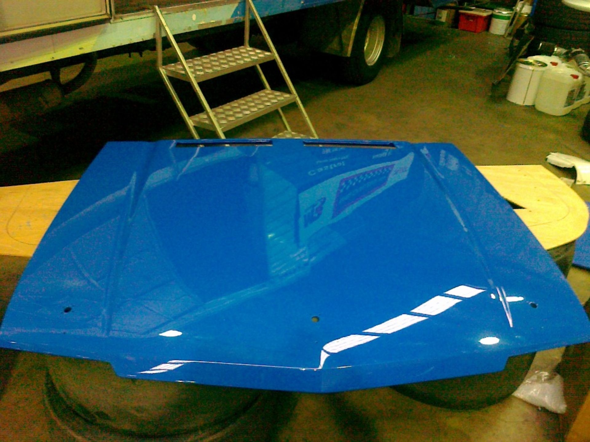 Vk cheap commodore bonnet